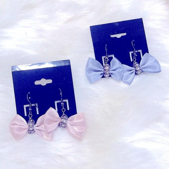 🎀Ohh.So.Pretty Studded “Pink+Blue” Silky Bow Studded Dangle Earrings Bronze🎀 - Picture 1 of 16